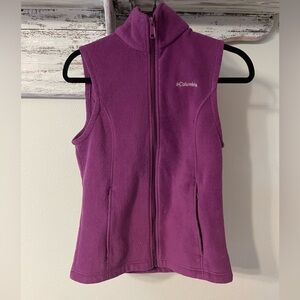Columbia Magenta Sleeveless Fleece